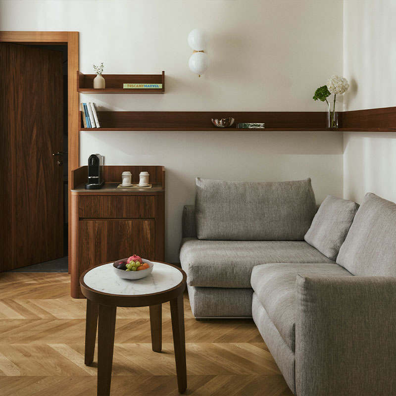 Corner Suite
