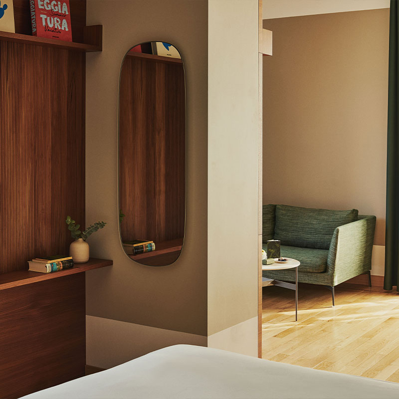 Corner Suite