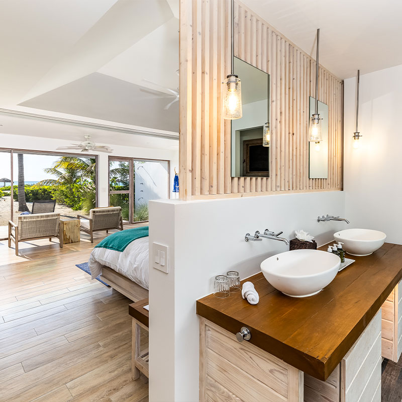 Ocean Front Suite