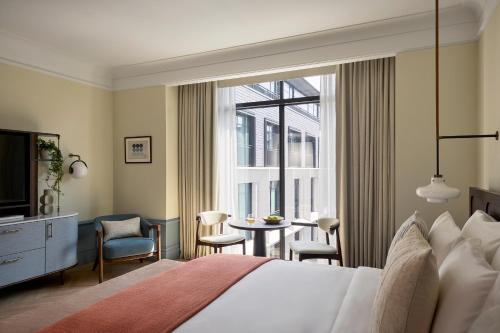 Premier Room