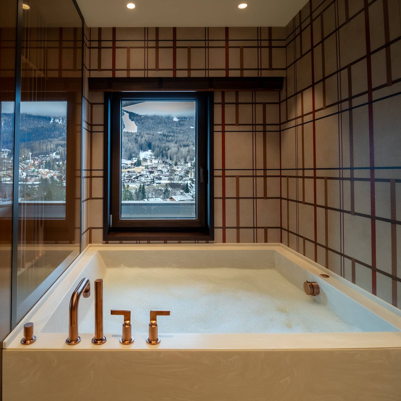 Prestige Suite