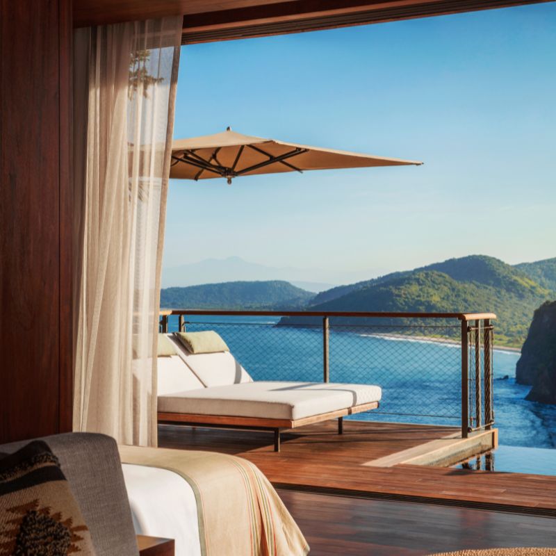 Premier Panoramic Ocean Treehouse