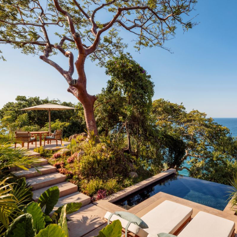 Panoramic Ocean Cliff Villa