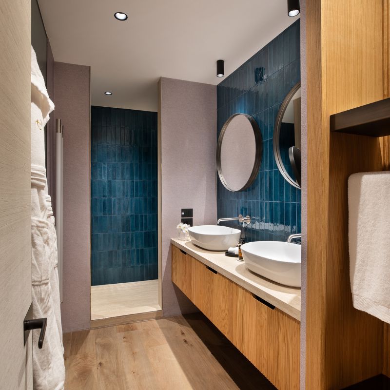 Room Plus
