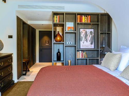 Executive King Room 