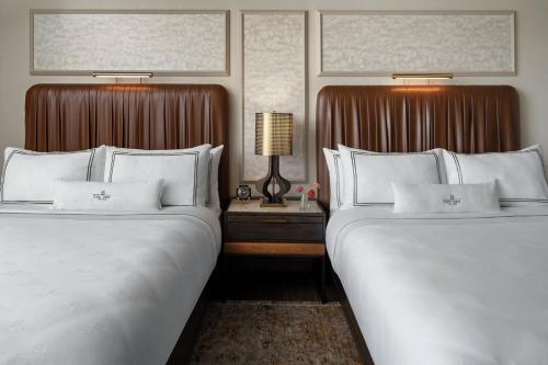 Queen Room with Two Queen Beds - Hearing Accessible
