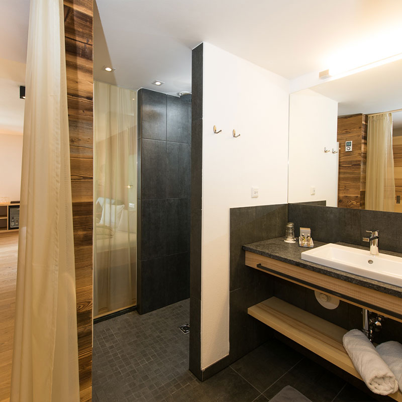 Single Room Enjoy Your Life