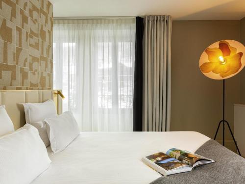 Suite with One Double and Two Twin Beds