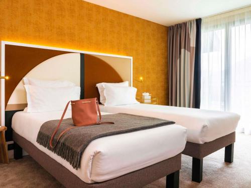Classic Room with Two Single Beds and Sofa Bed