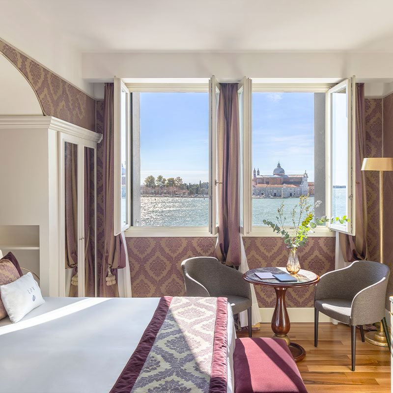 Deluxe Room Lagoon View 