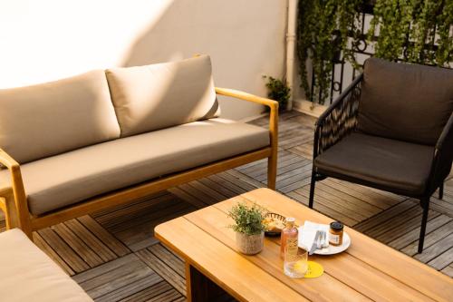 Comfort Double Room with Terrace