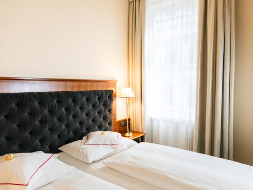 Classic Double or Twin Room with extra bed
