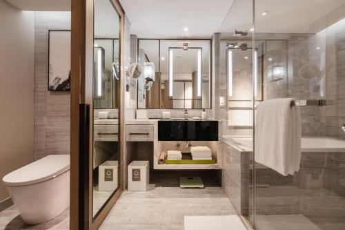 King Room with City View