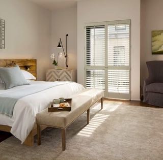 Standard Room- 1 King Bed