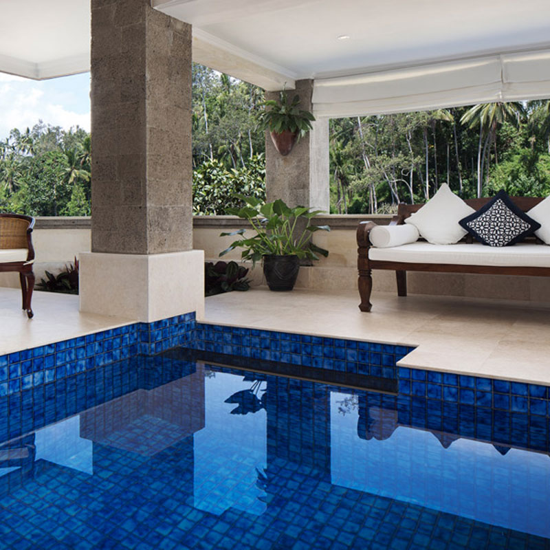 Pool Suite