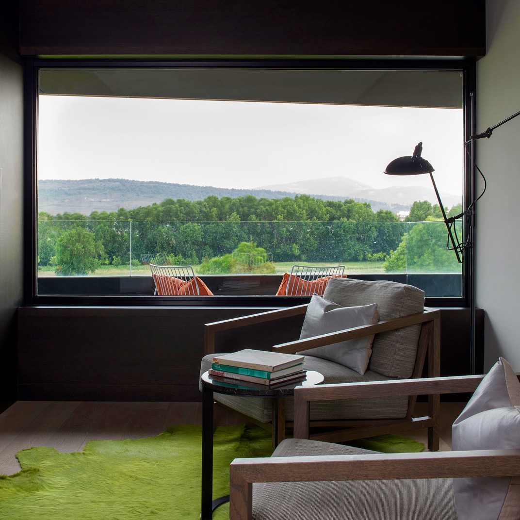 Grand Deluxe Room