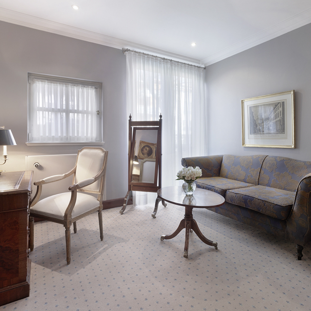 Deluxe Junior Suite