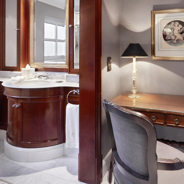 Deluxe Junior Suite