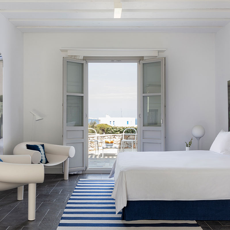 Elegant Sea View Room