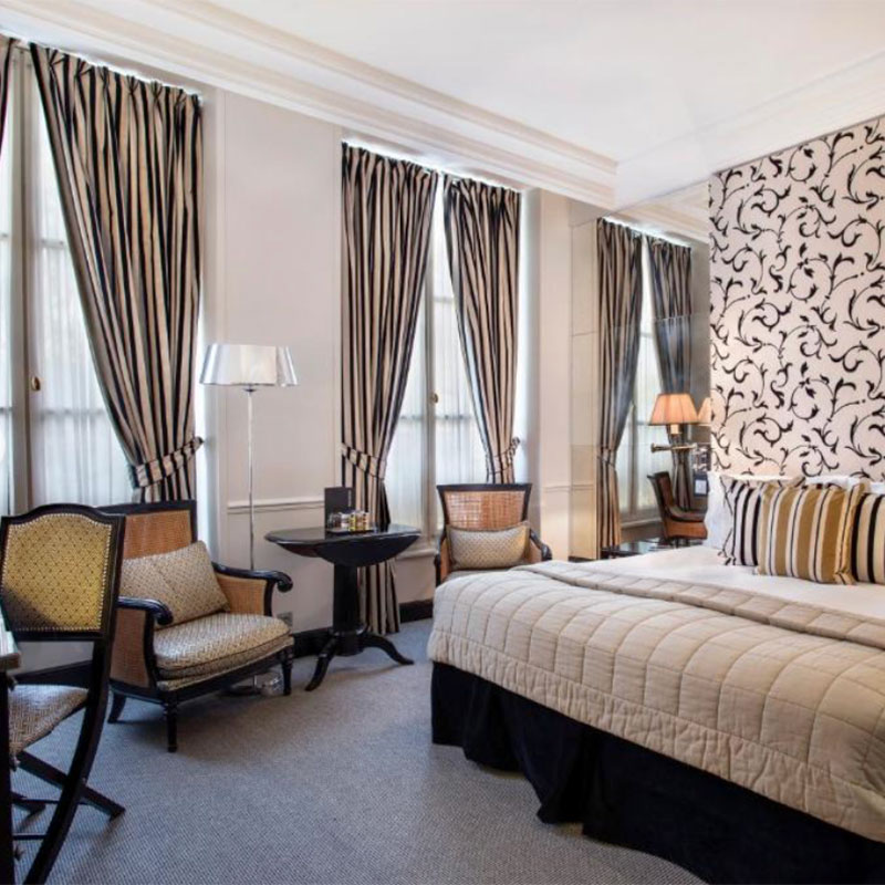 Deluxe Room - 1 King Bed