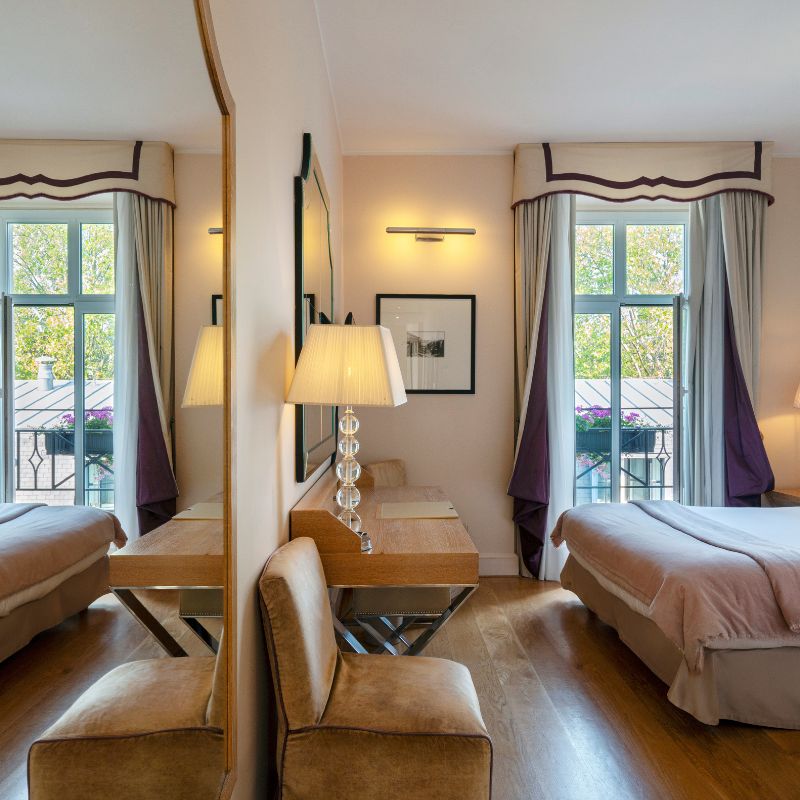 Suite