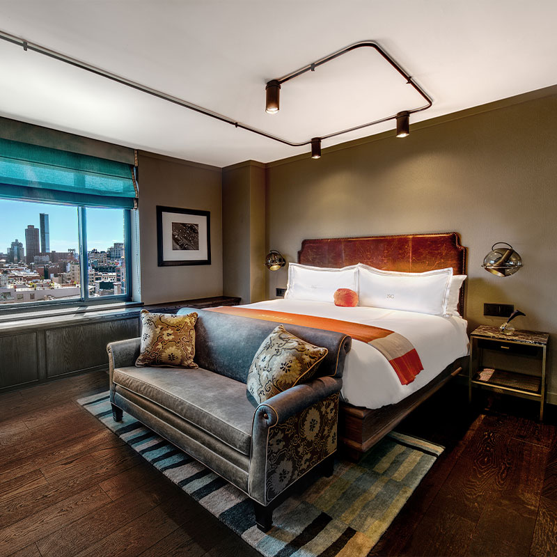 Grand Corner King Room