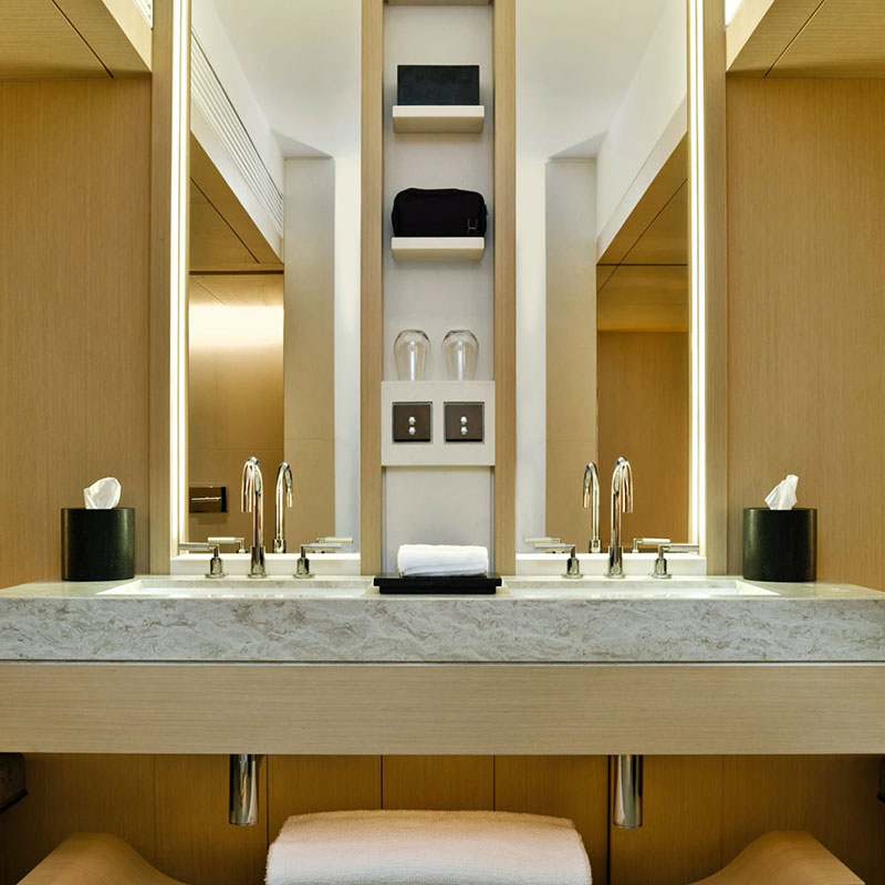 Upper Suite Harbour View