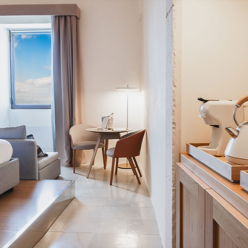 Deluxe Sea View Window Room
