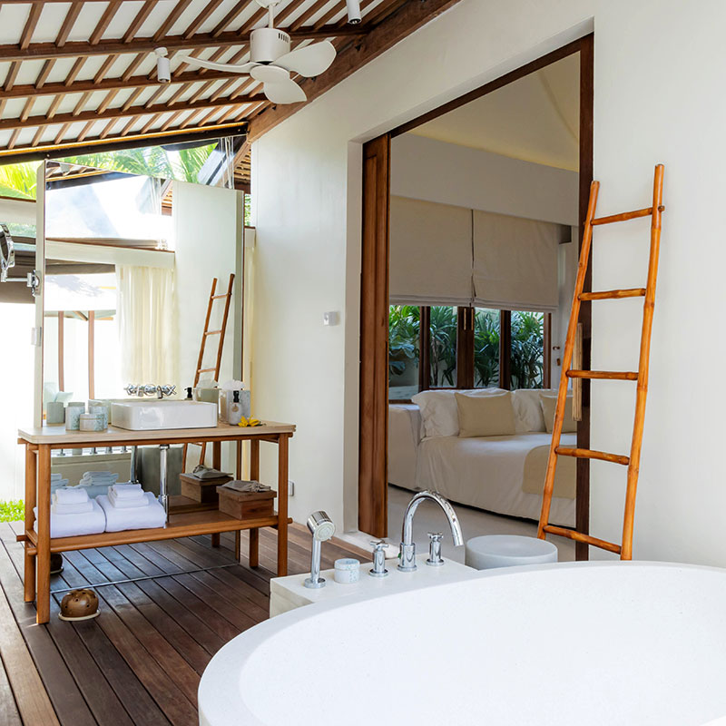 SALA Pool Villa