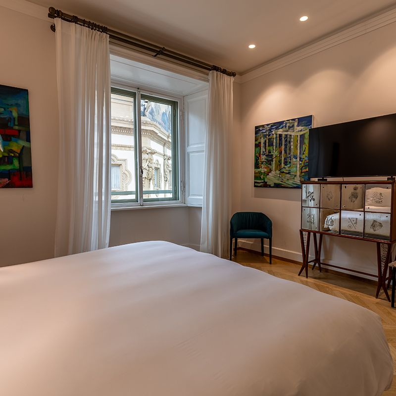 Deluxe Gallery room