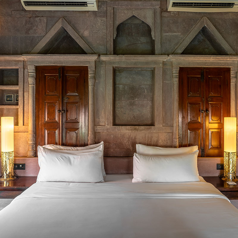 HERITAGE SUITE (OLD WING)