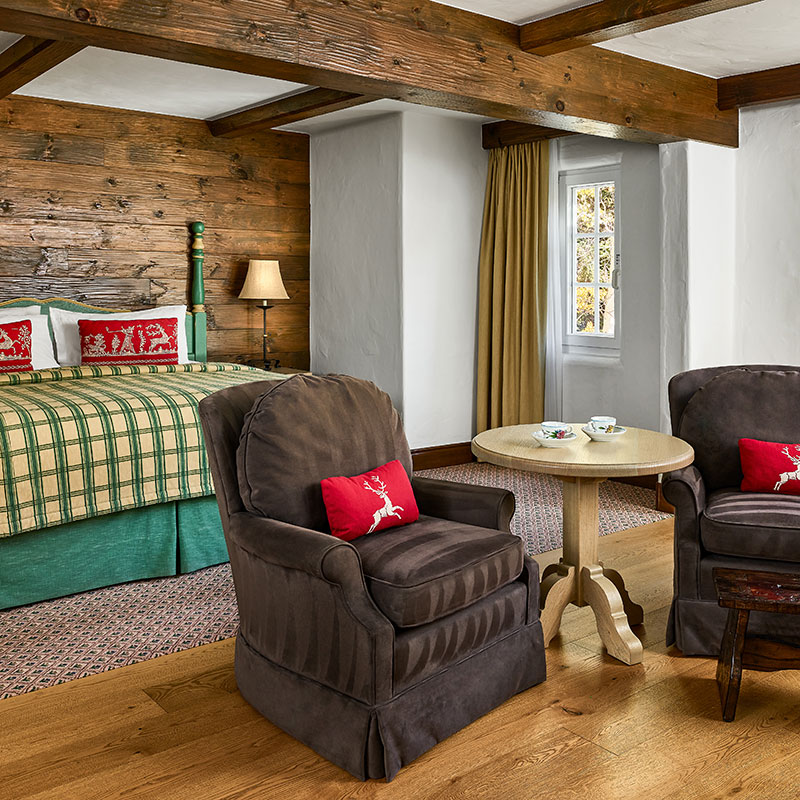 Blue Spruce Junior Suite 1 King