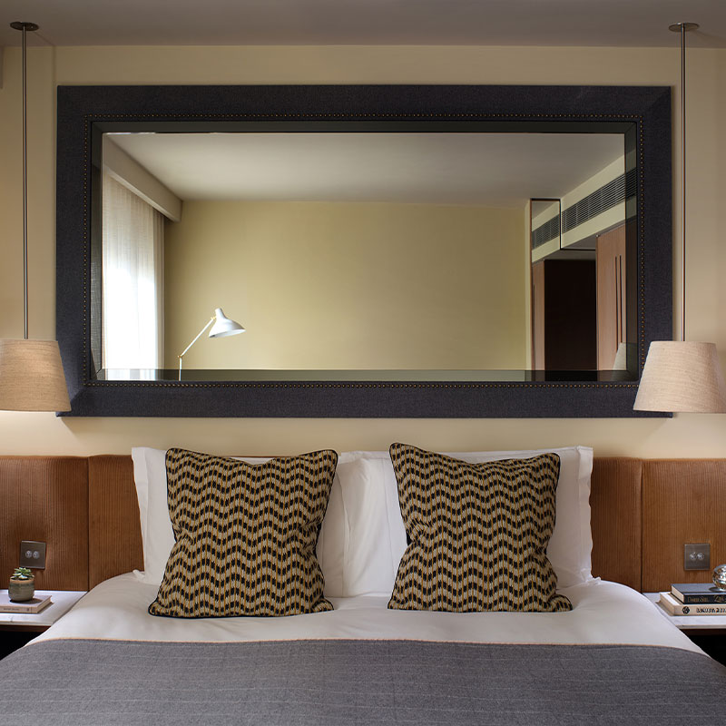 King Superior - 1 King Bed