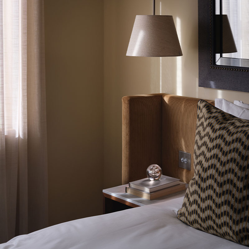 Deluxe Room - 1 King Bed