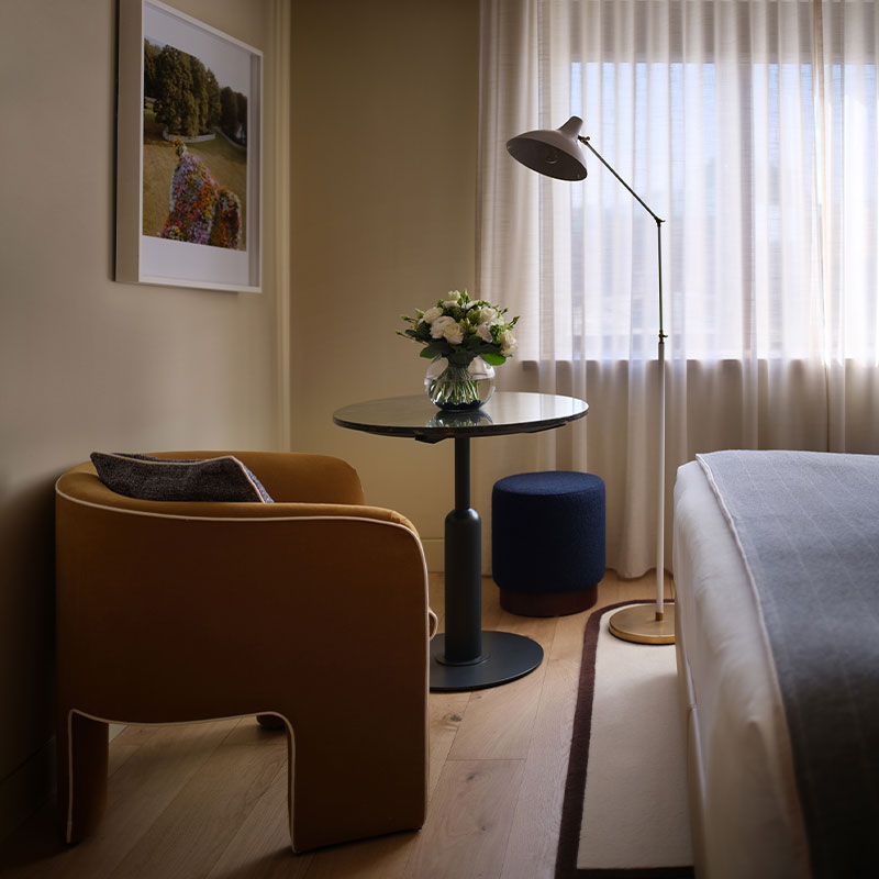 Deluxe Room - 1 King Bed