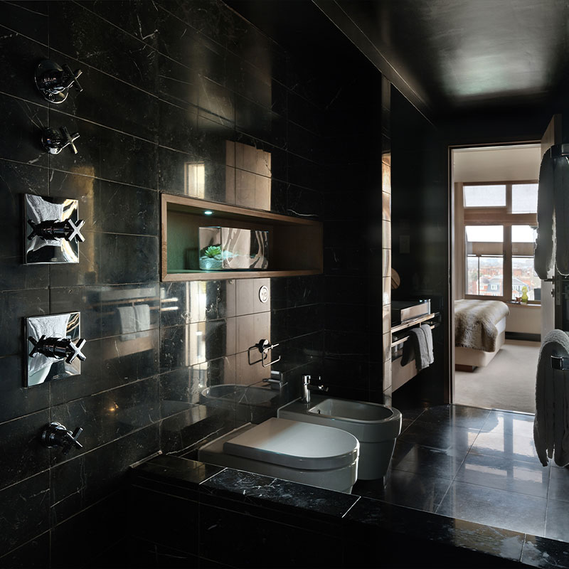 Hari Suite