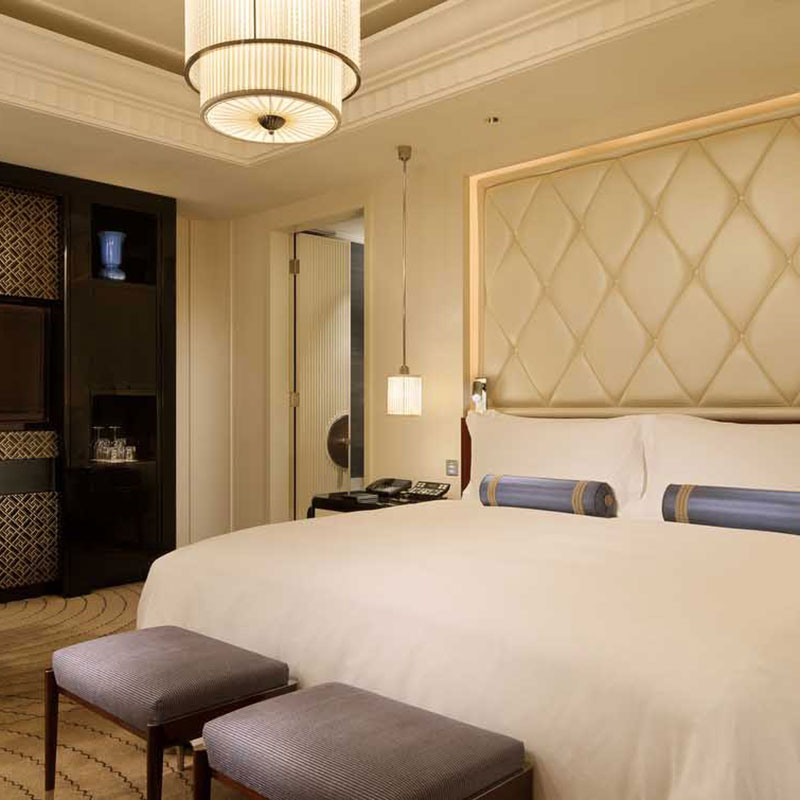 Deluxe Room - 1 King Bed