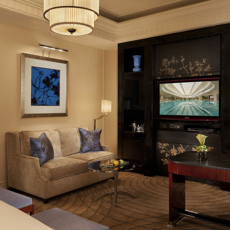 Deluxe Room - 1 King Bed