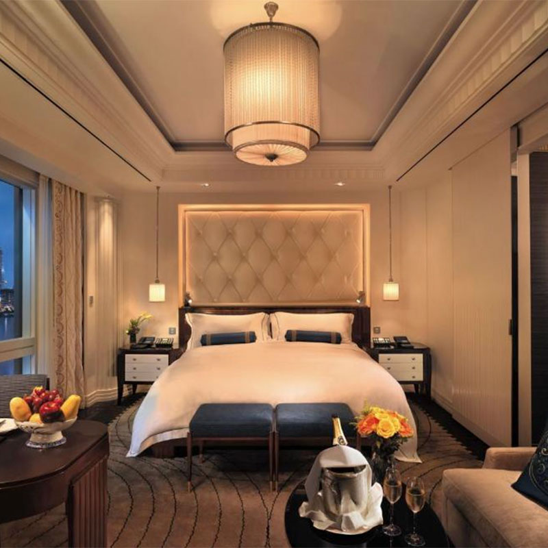 Deluxe River Room