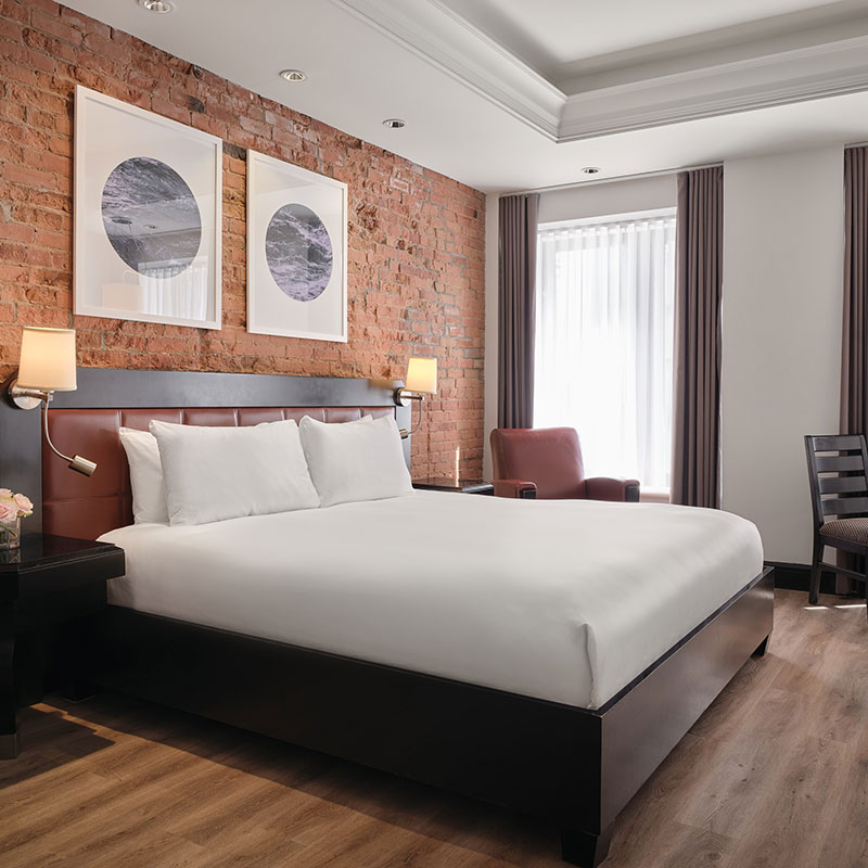 Superior King Room 