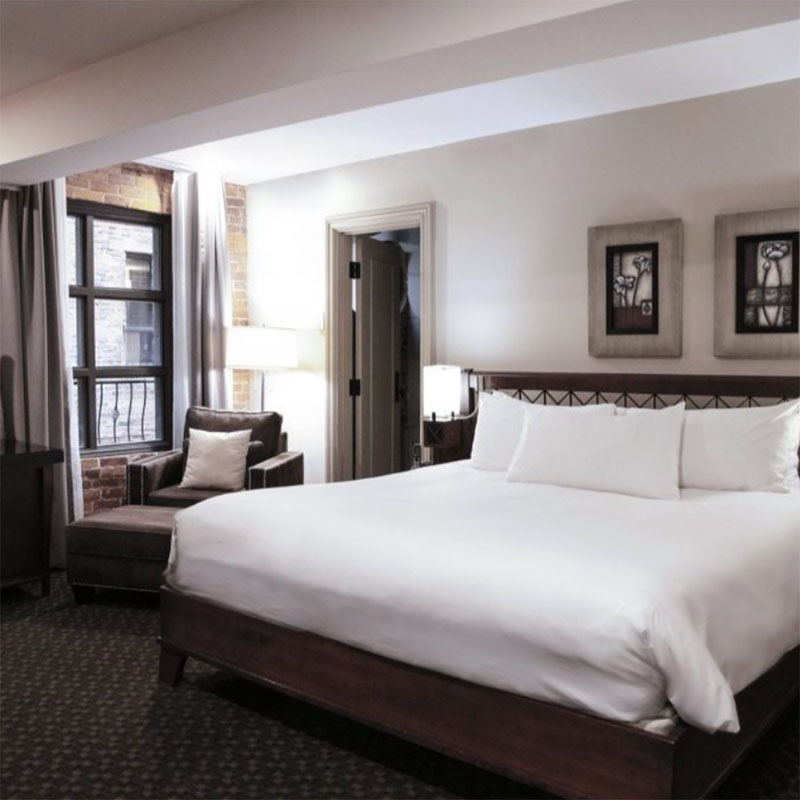 King Atrium Room
