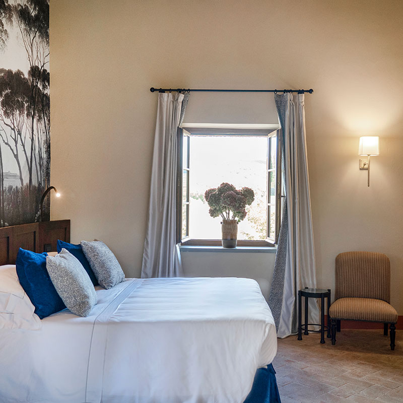 Prestige Room 