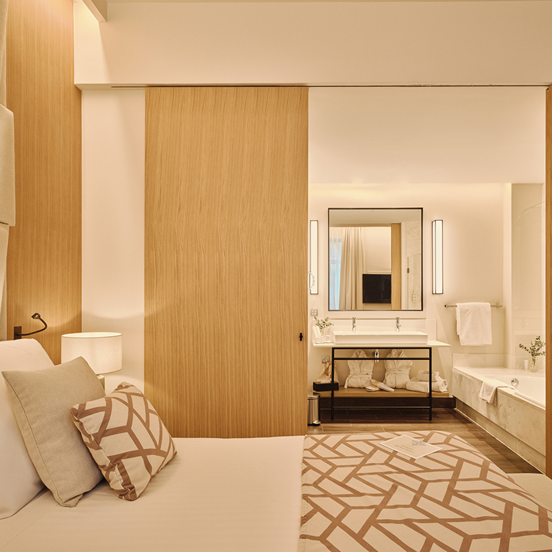 Superior Double Room - 1 Queen Bed 