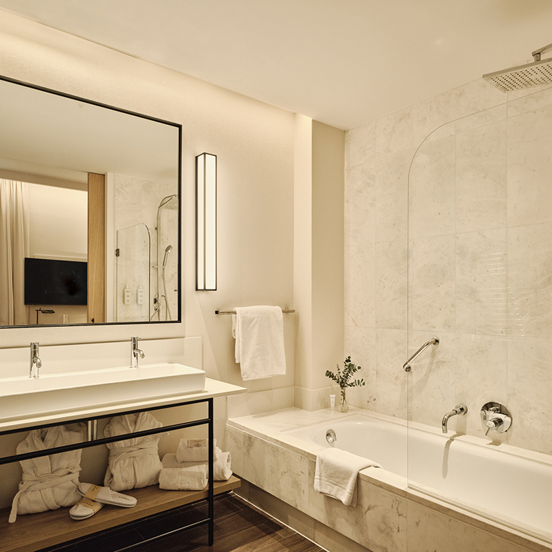 Superior Double Room - 1 Queen Bed 