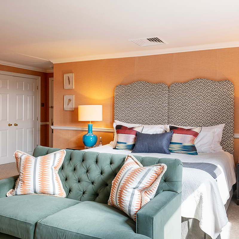 Heritage Room - 1 Queen Bed