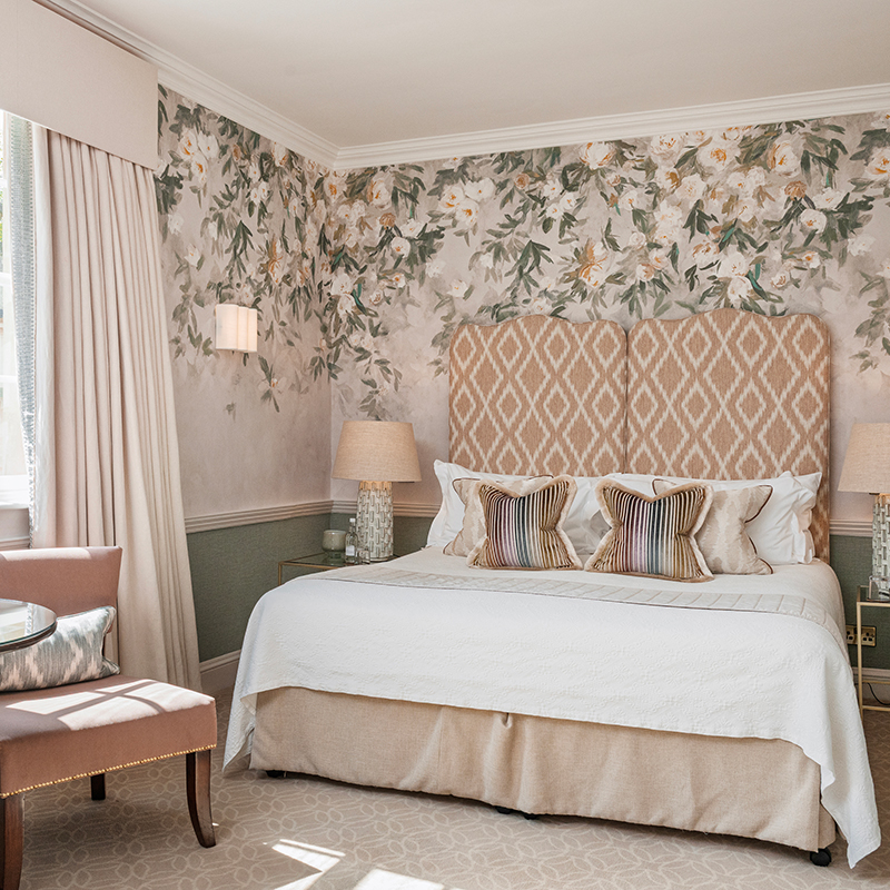 Heritage Room - 1 Queen Bed