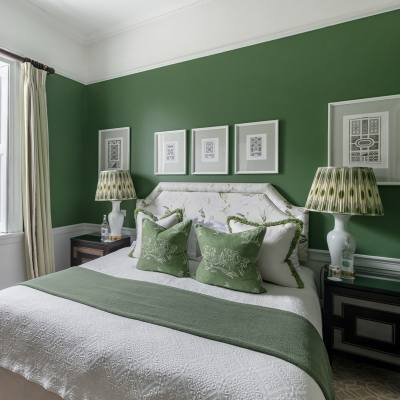 Deluxe Suite - 1 Queen Bed