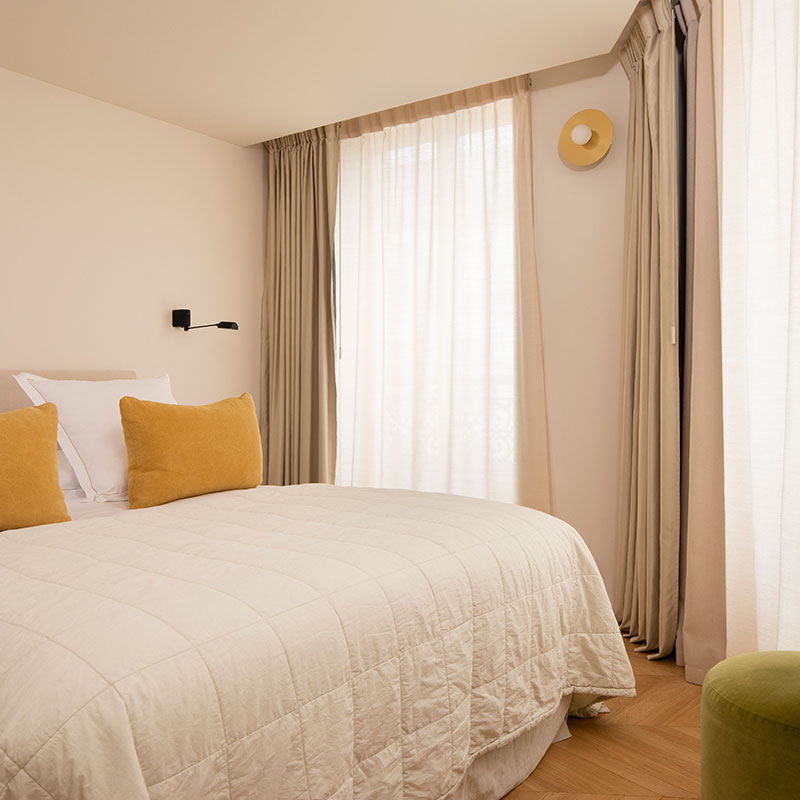 Deluxe Apartment