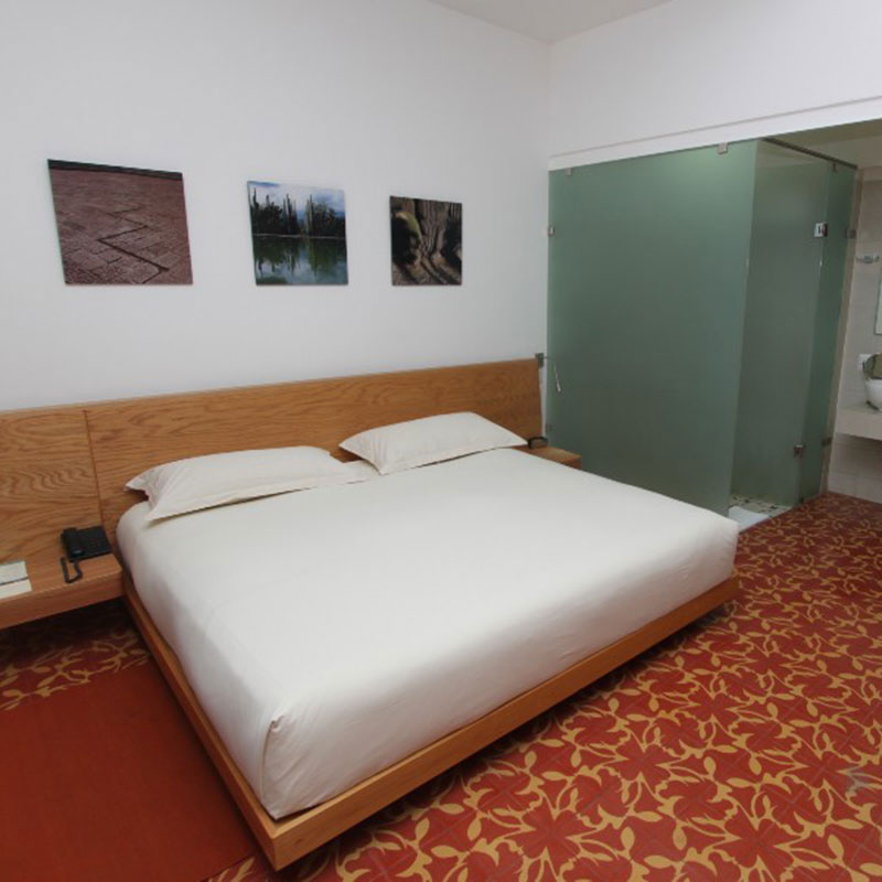 Suite Zarate