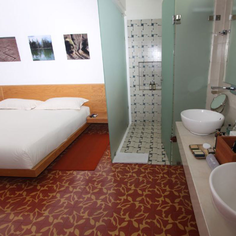 Suite Zarate